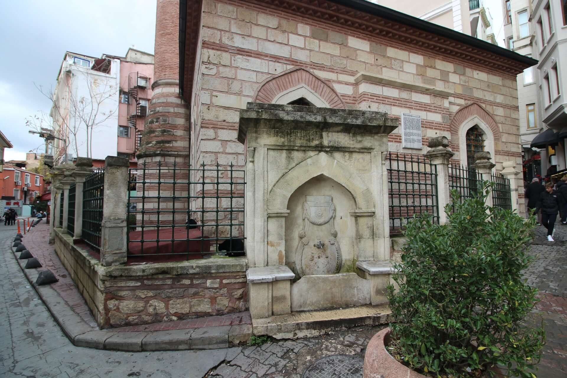 مسجد بركت زاده علي أفندي