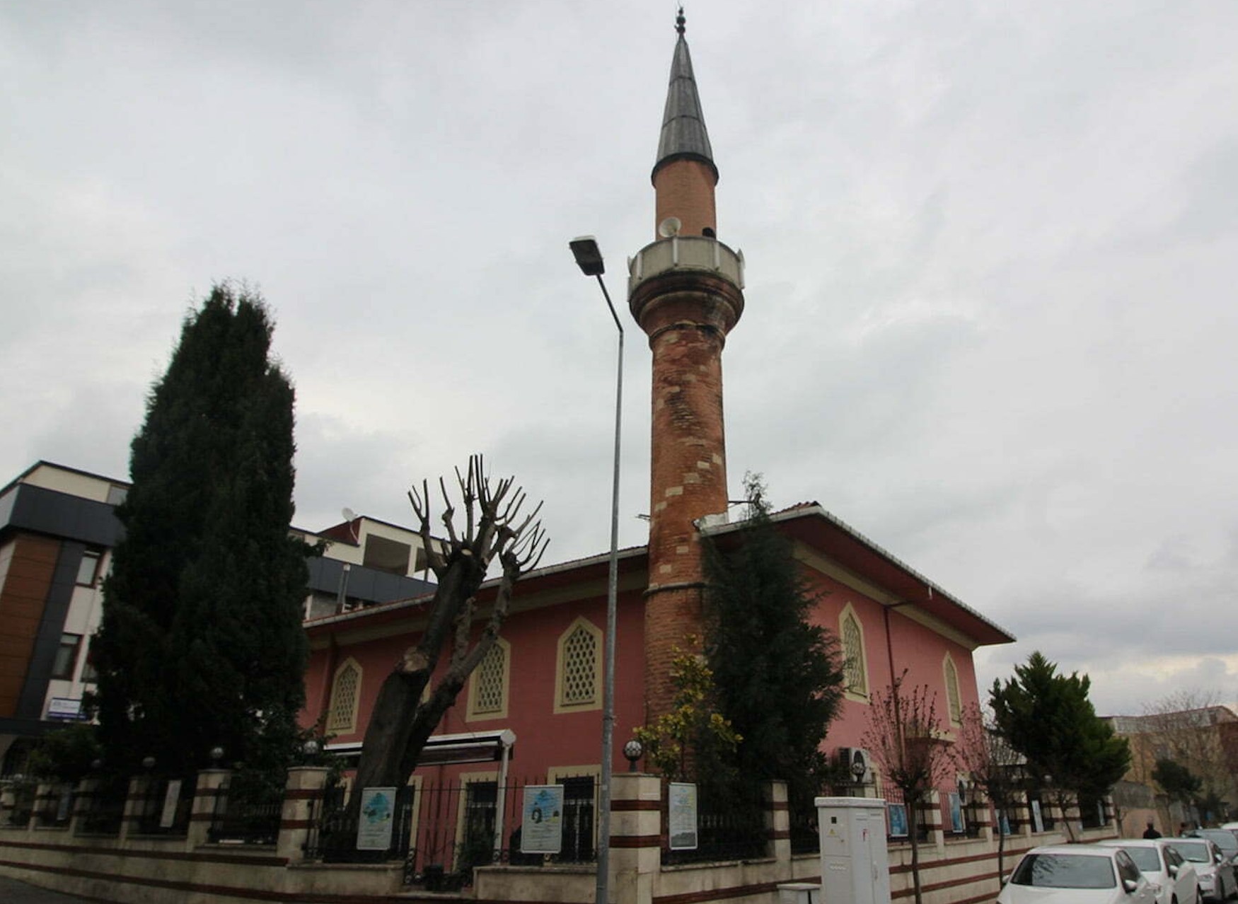 Çivizade Camii