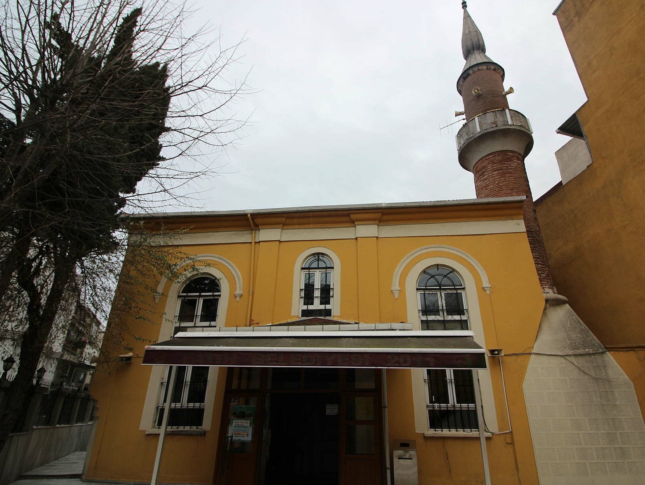 Divani Ali Camii