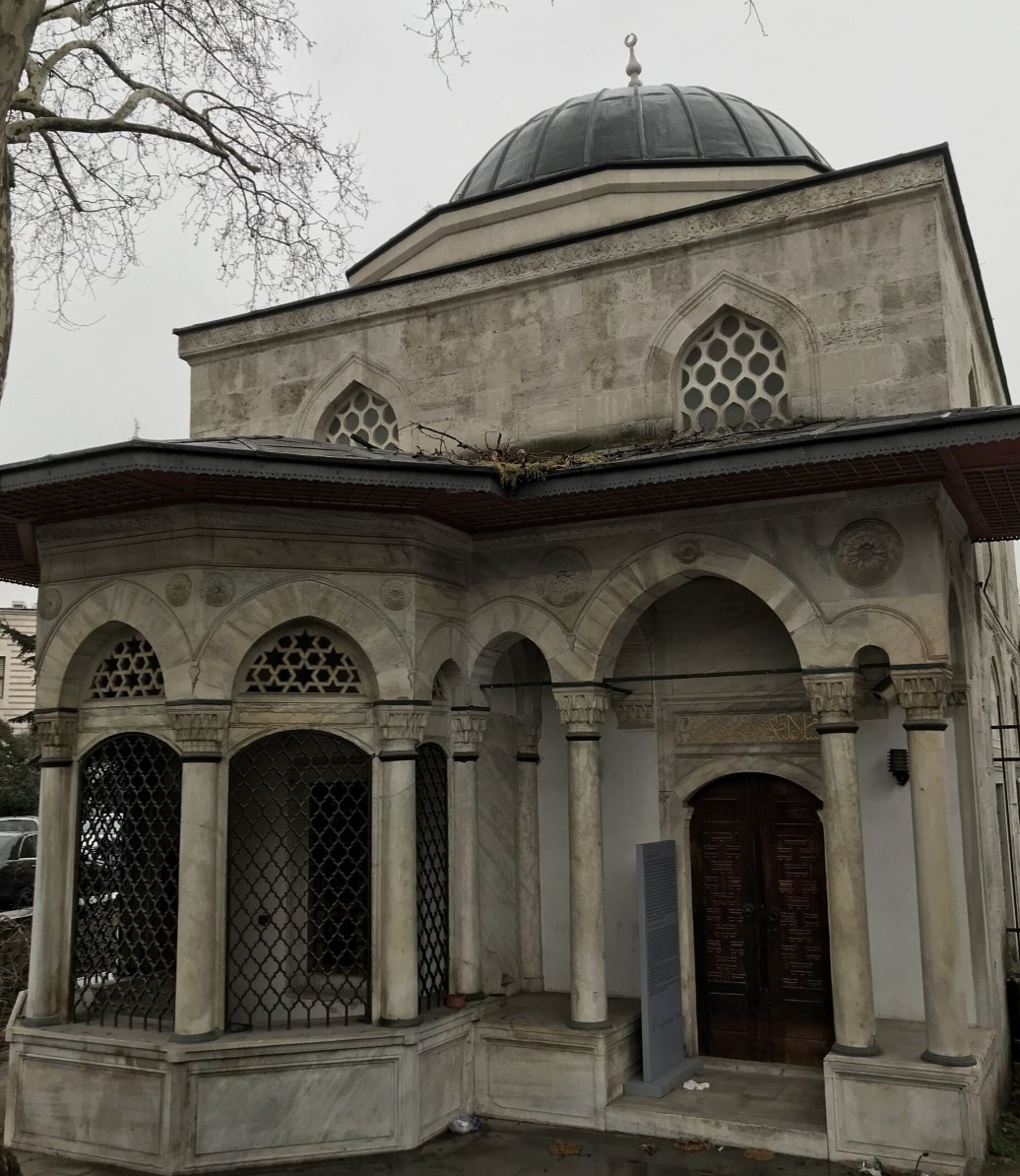 Kuyucu Murad Paşa Türbesi