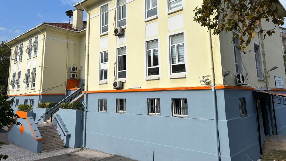 Nişancı Şehit Eyüp Beyazıt Grundschule