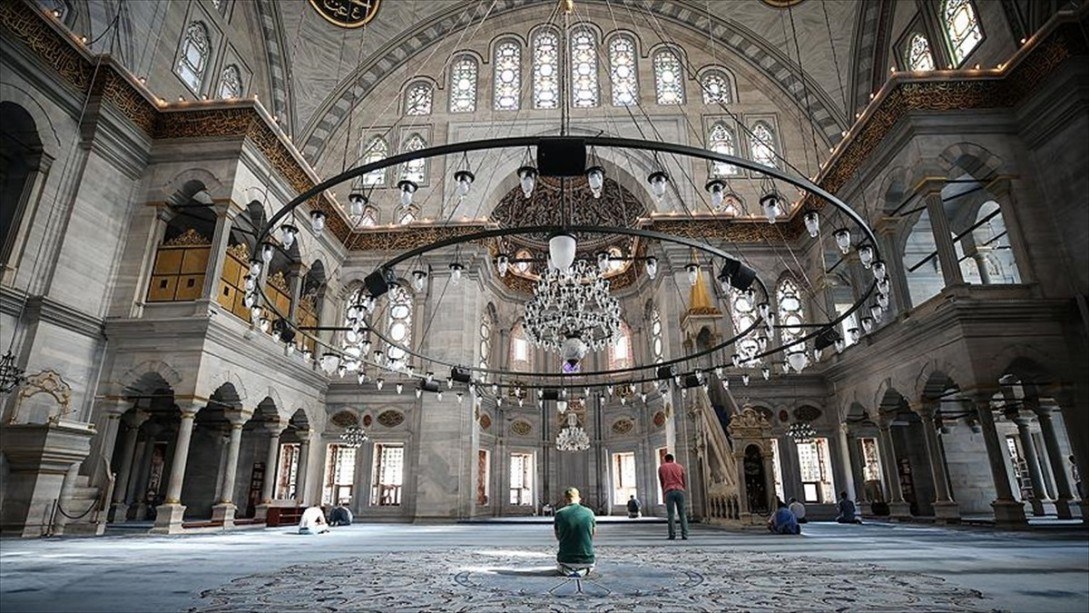Nuruosmaniye Camii