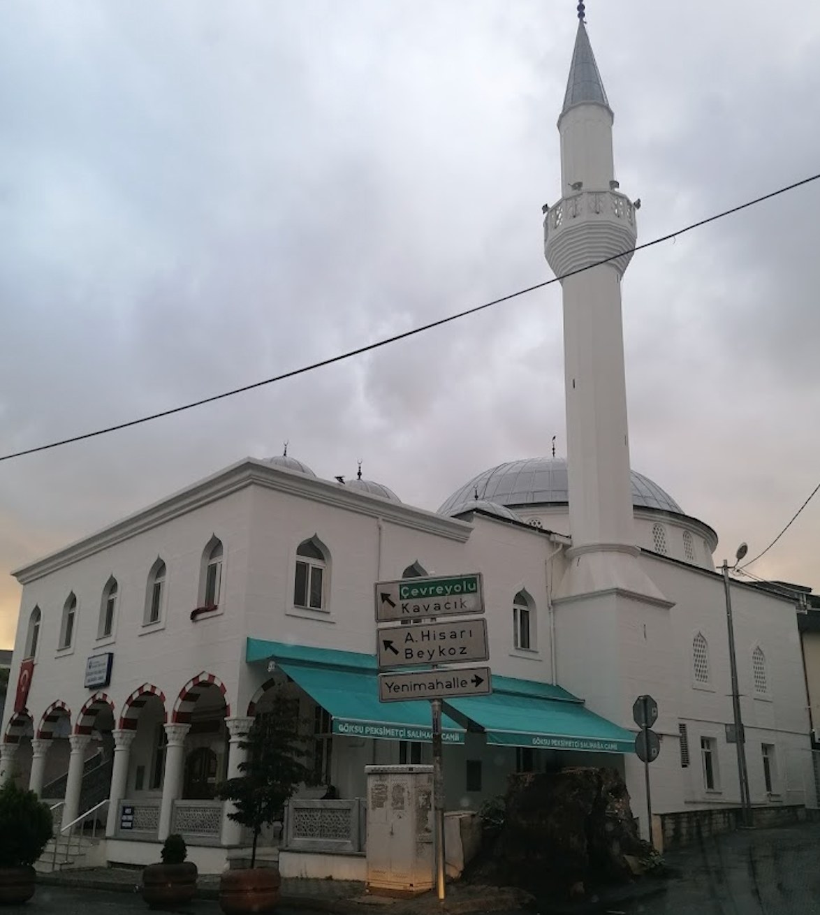 Peksimetçi Salihağa Moschee