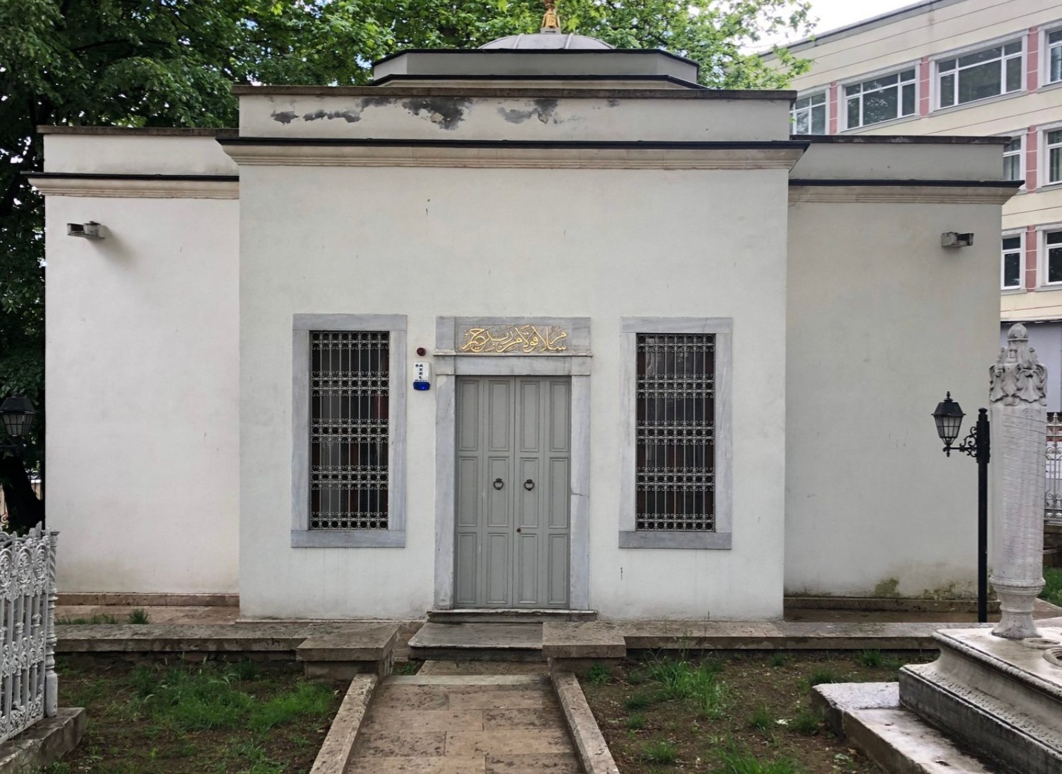 Pertevniyal Valide Sultan Mausoleum