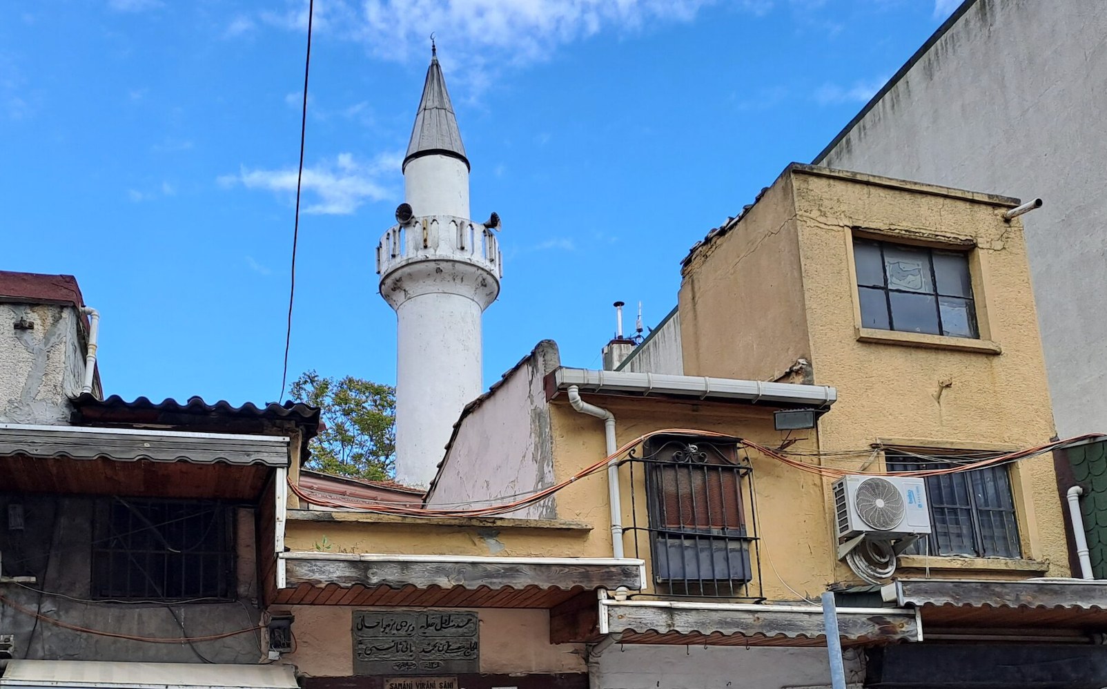 Мечеть Саман Вирани Сани