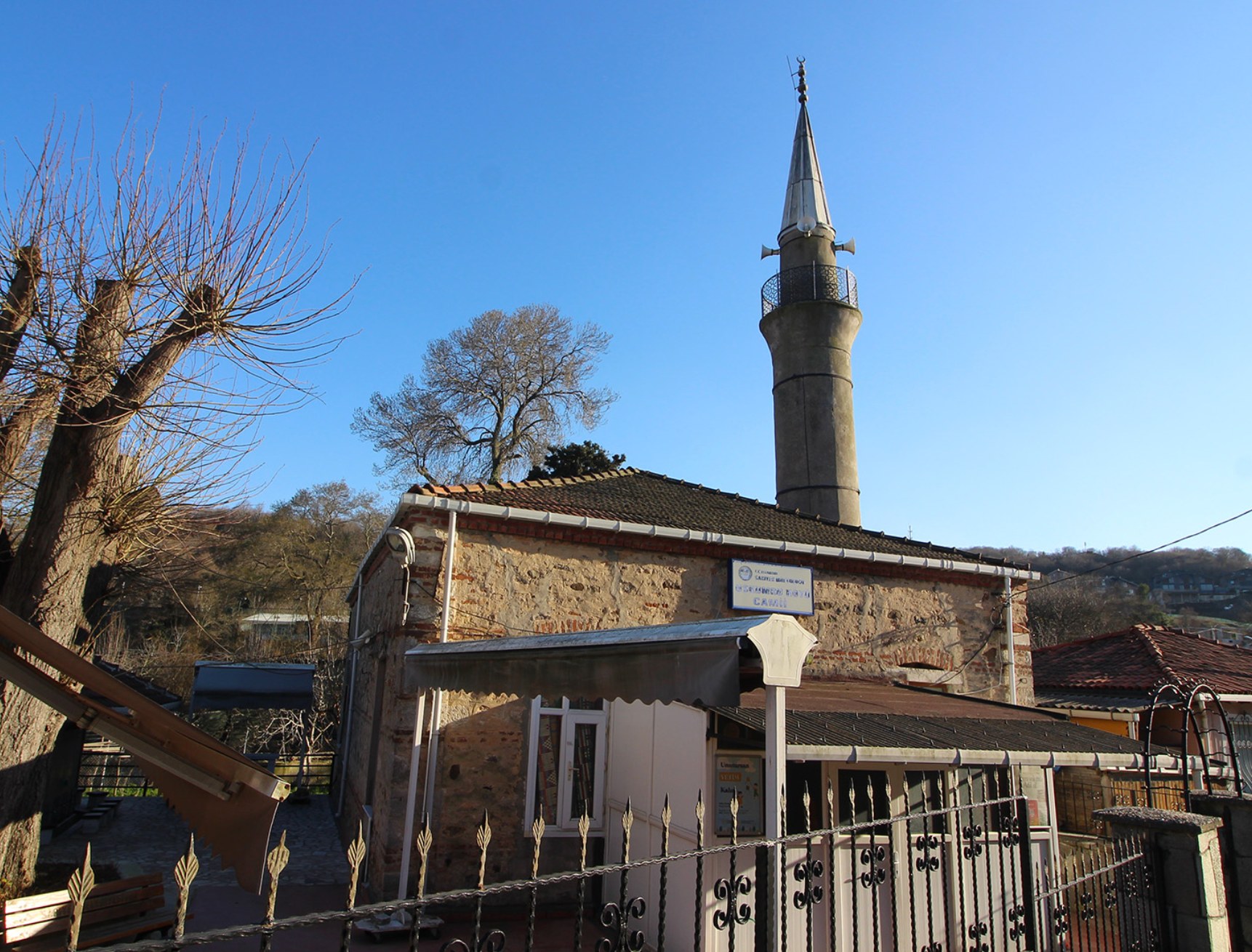 Uskumru Köyü Moschee