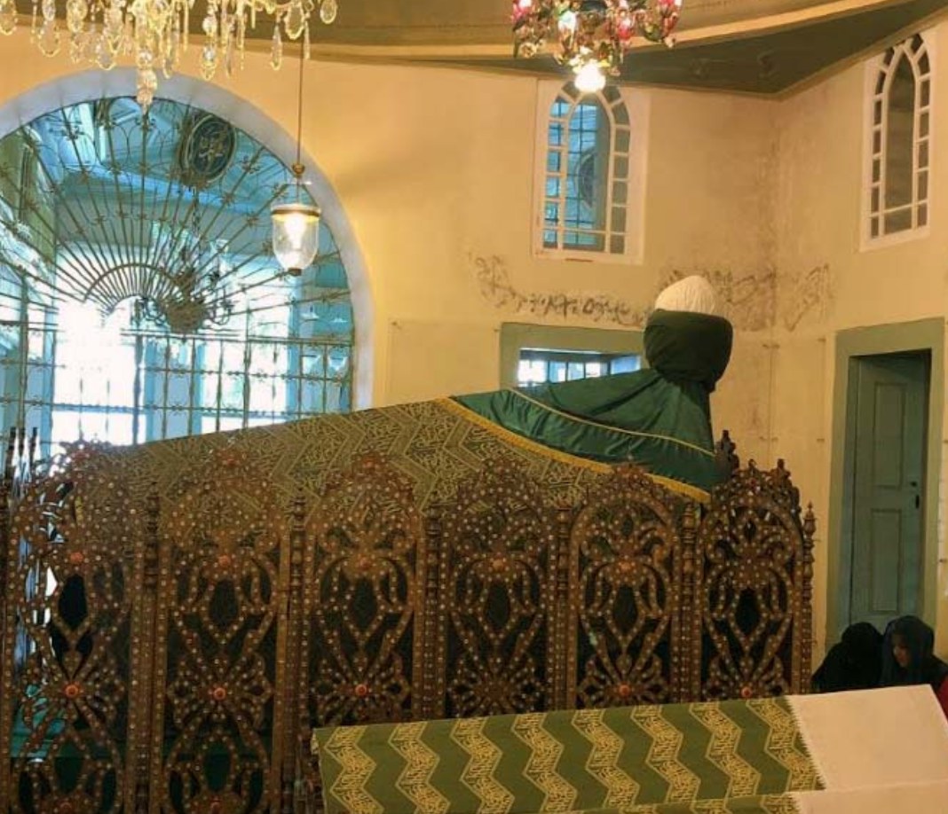 Yahya Efendi Tomb