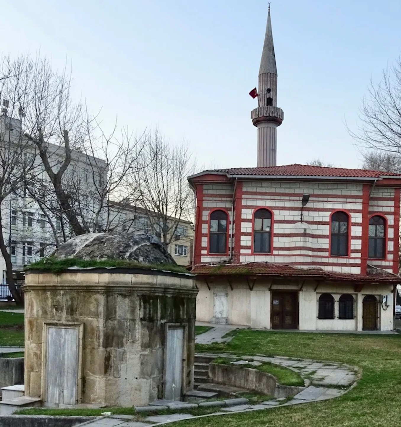 Yusuf Şucaattin Mosque