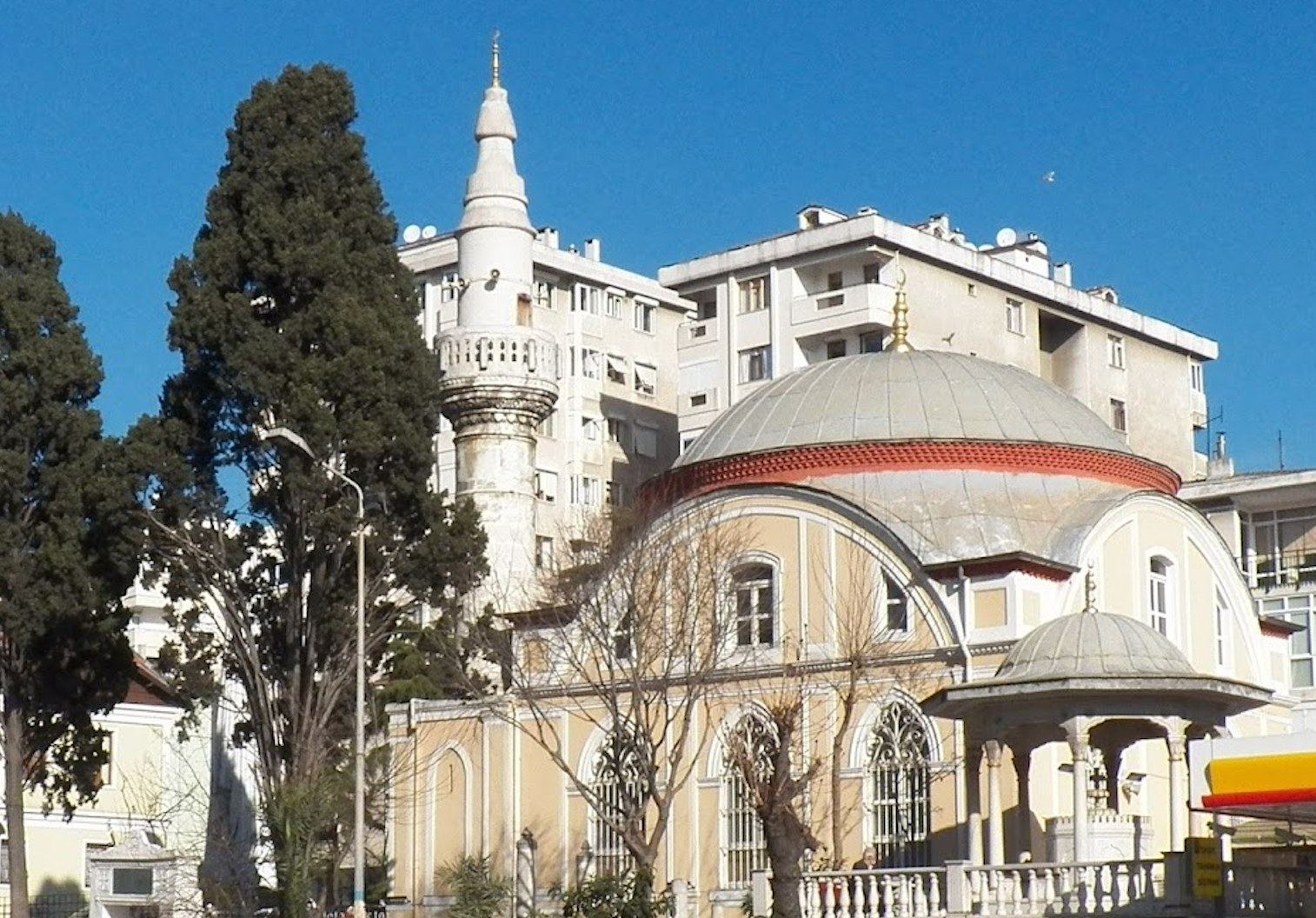 Zühtü Paşa Mosque