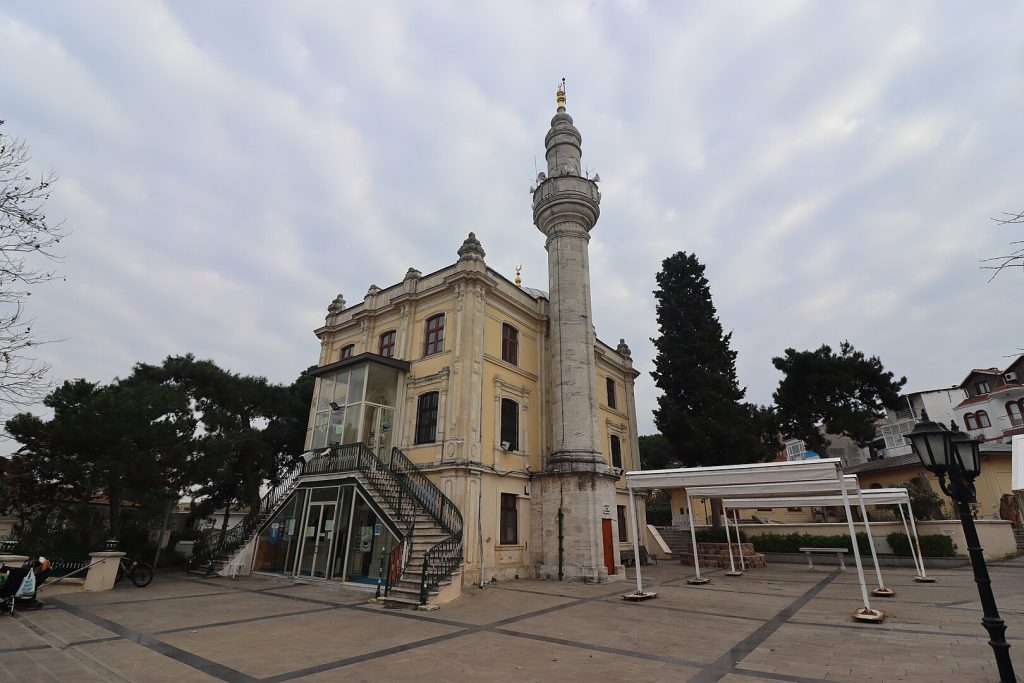 1620px-Hamidiye_Camii,_Büyükada,_İstanbul