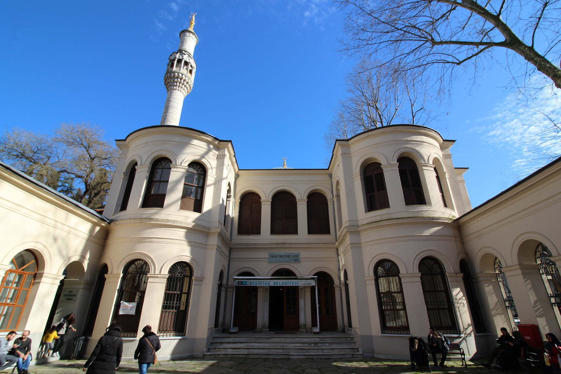 Küçük Mecidiye Mosque