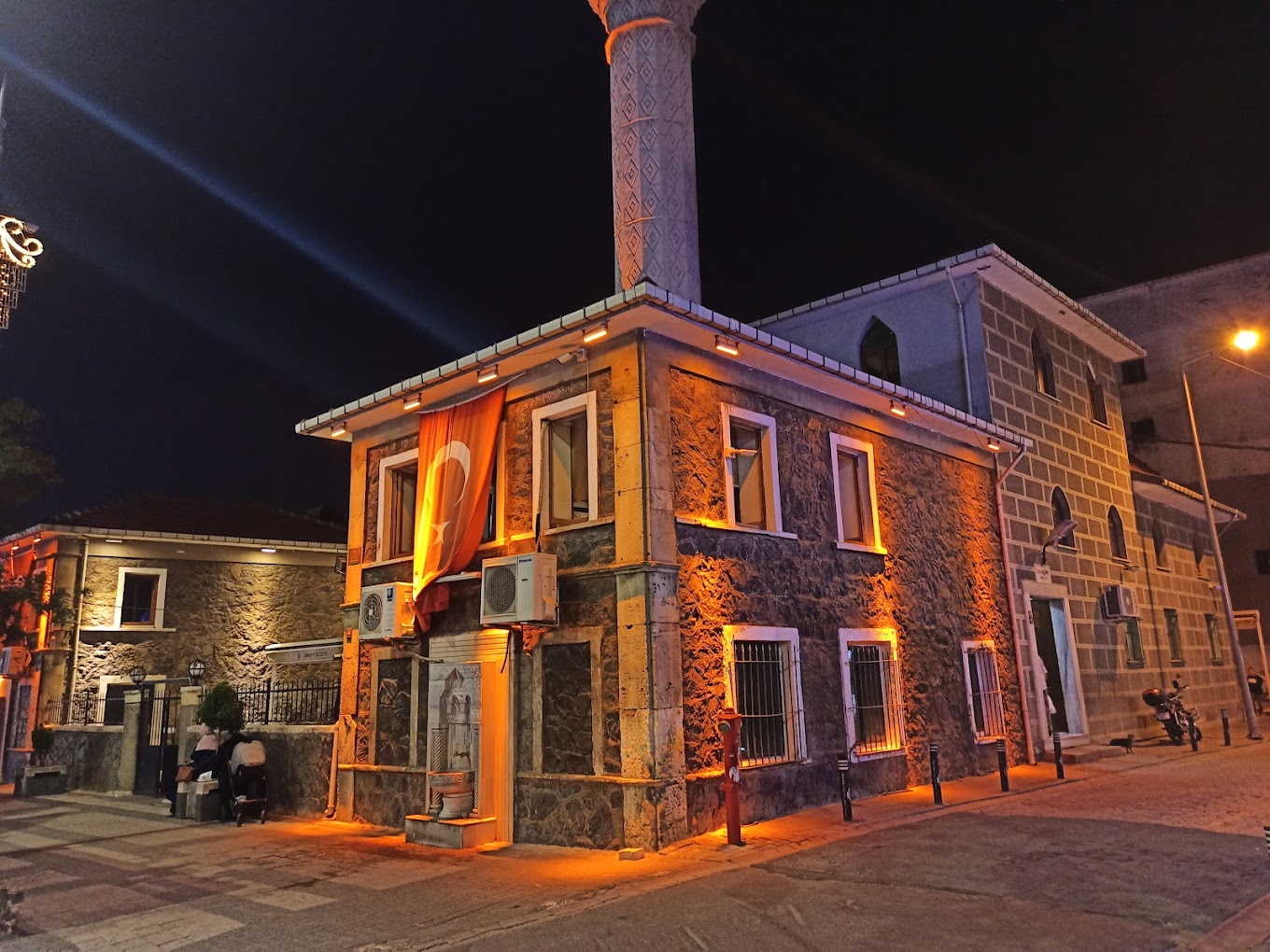 Cevherağa Mosque