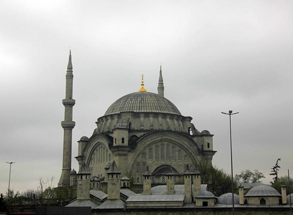 gazi_atik_ali_pasa_camii