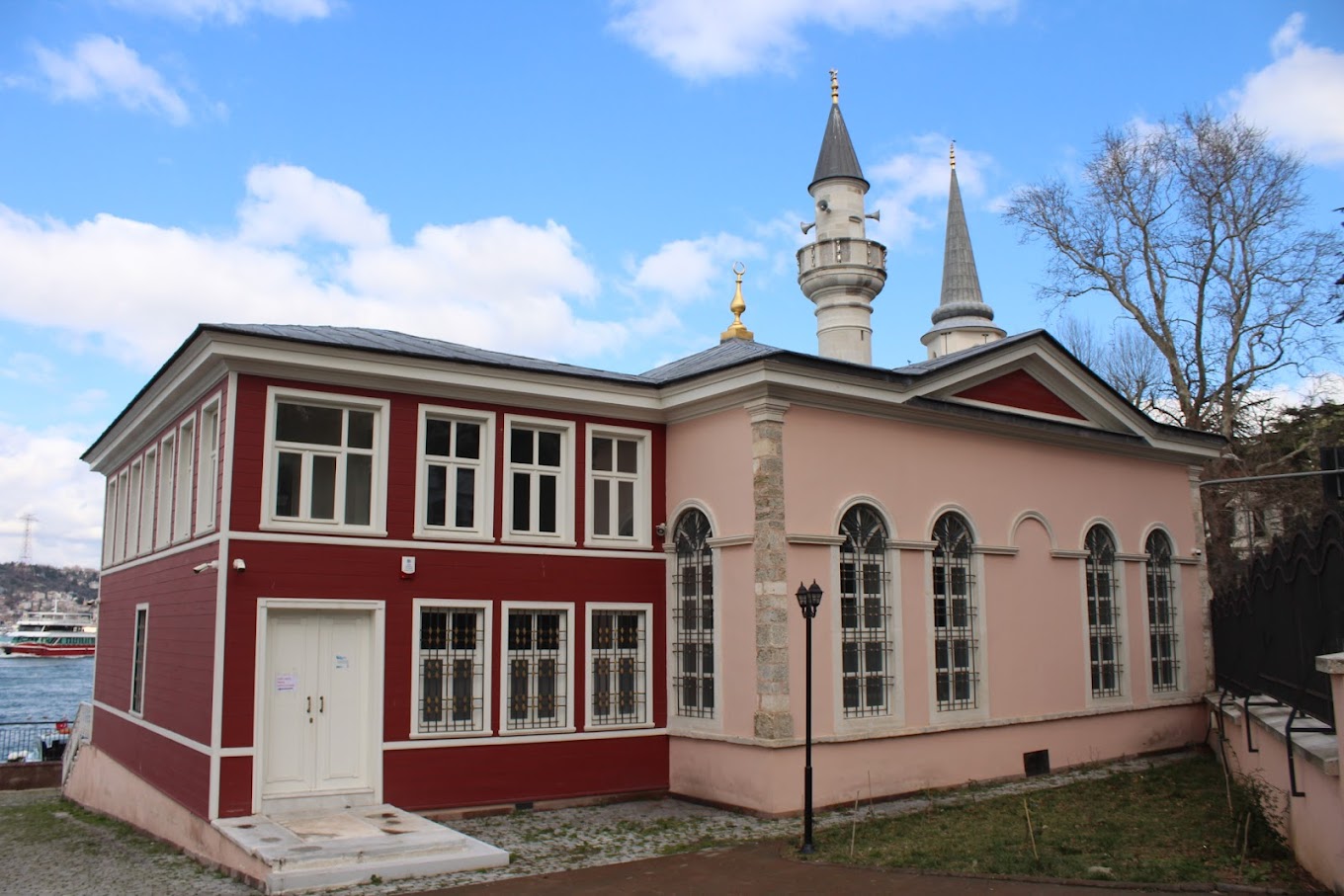 Kuleli Kaymak Mustafa Paşa Mosque