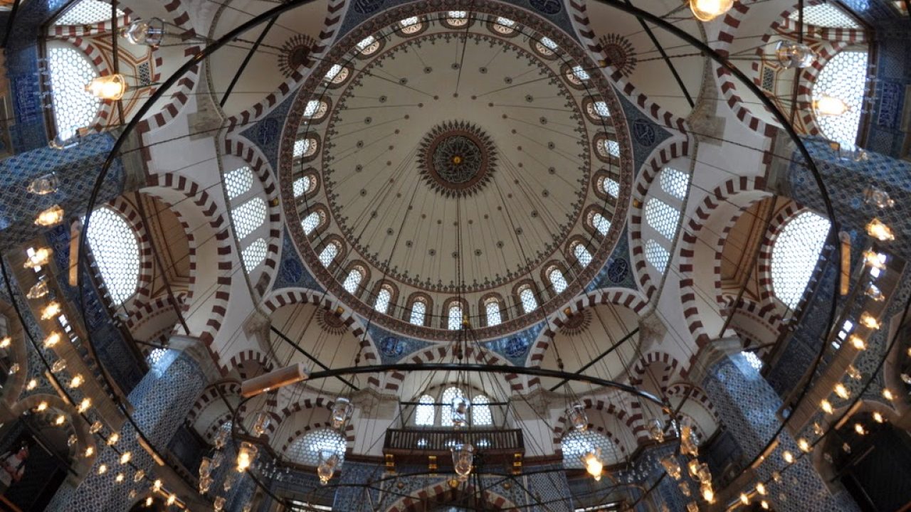 Rüstem Paşa Mosque