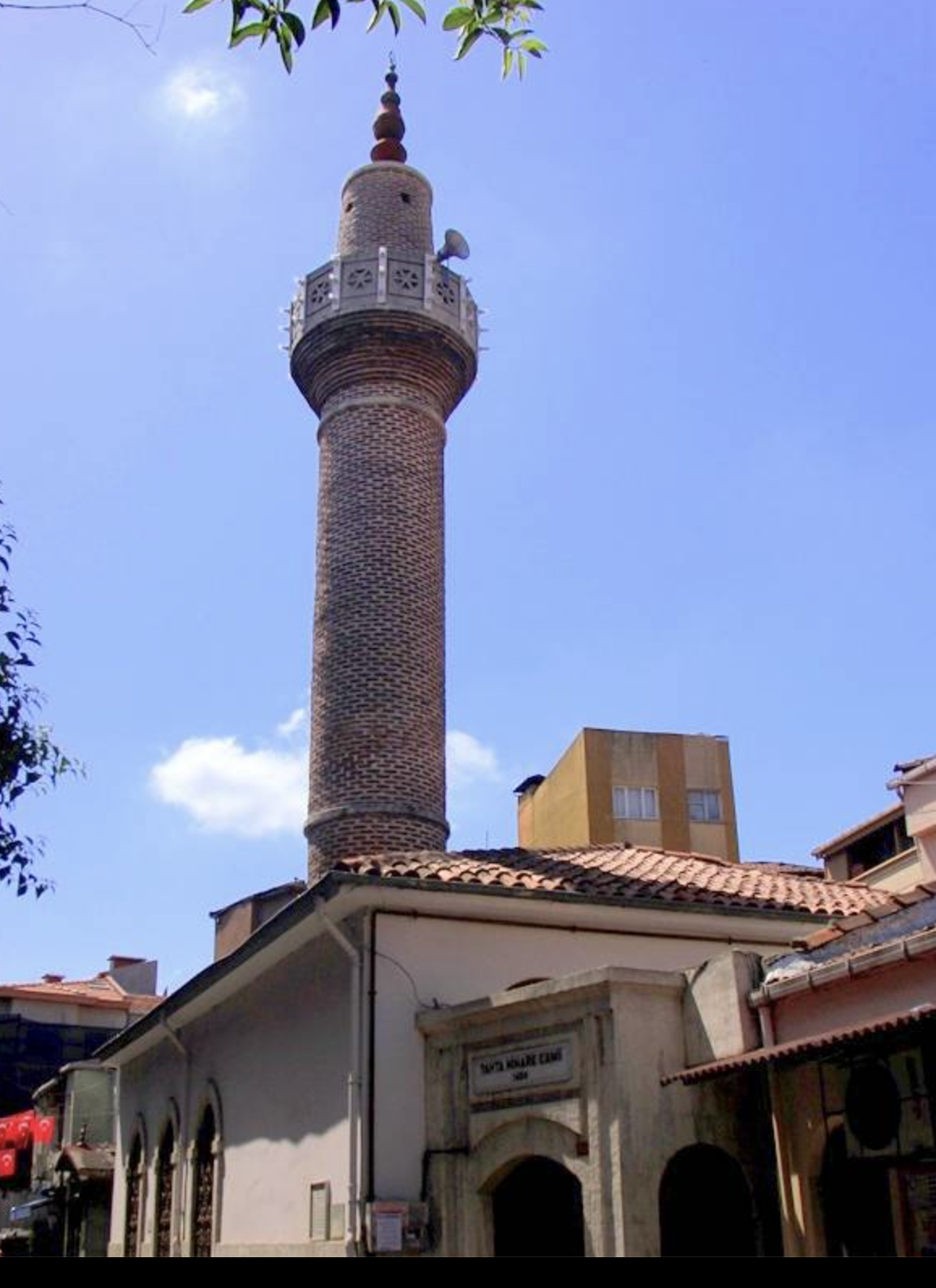 Tahta Minare Mosque