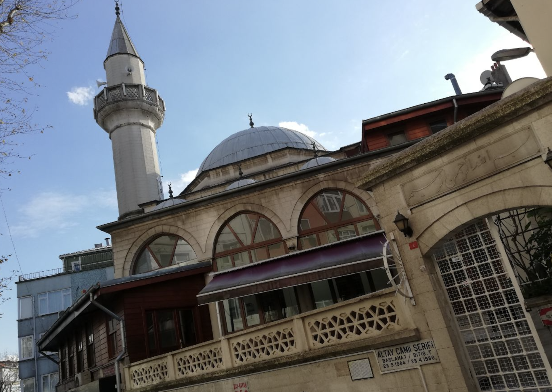 Altay Mosque