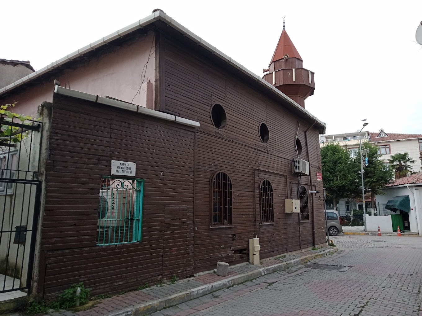 Arpacı Hayrettin Mosque