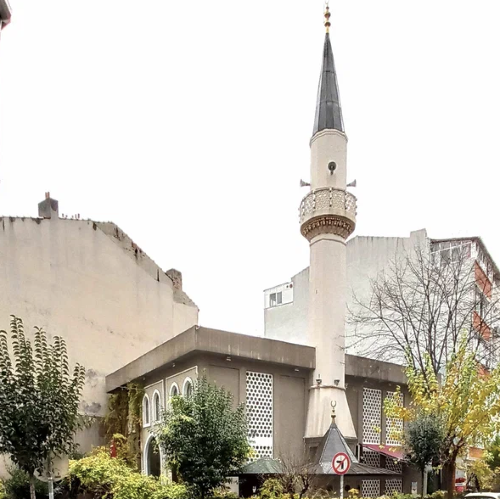 aynali_cesme_camii