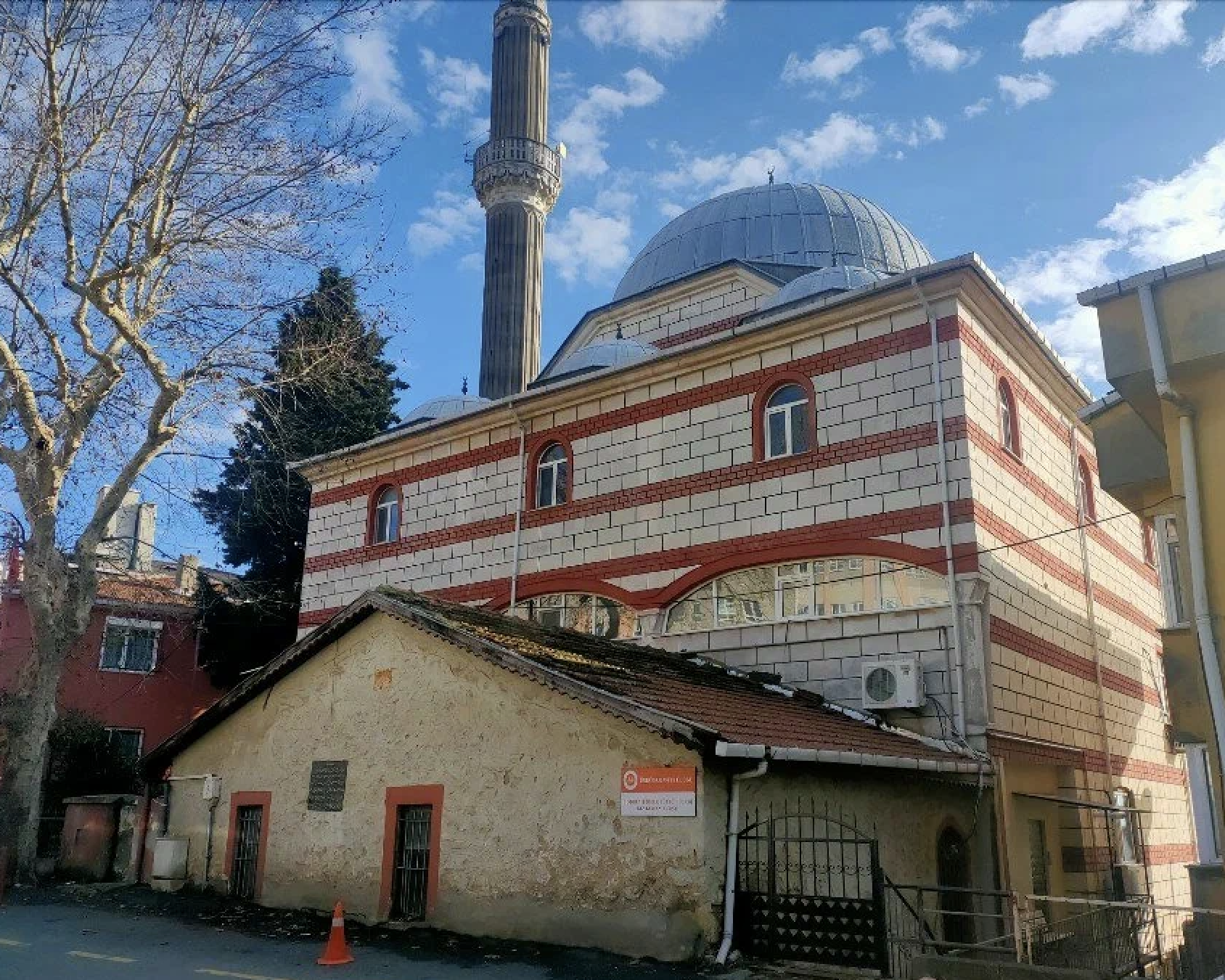 Bodrumi Ömer Lütfi Efendi Mosque