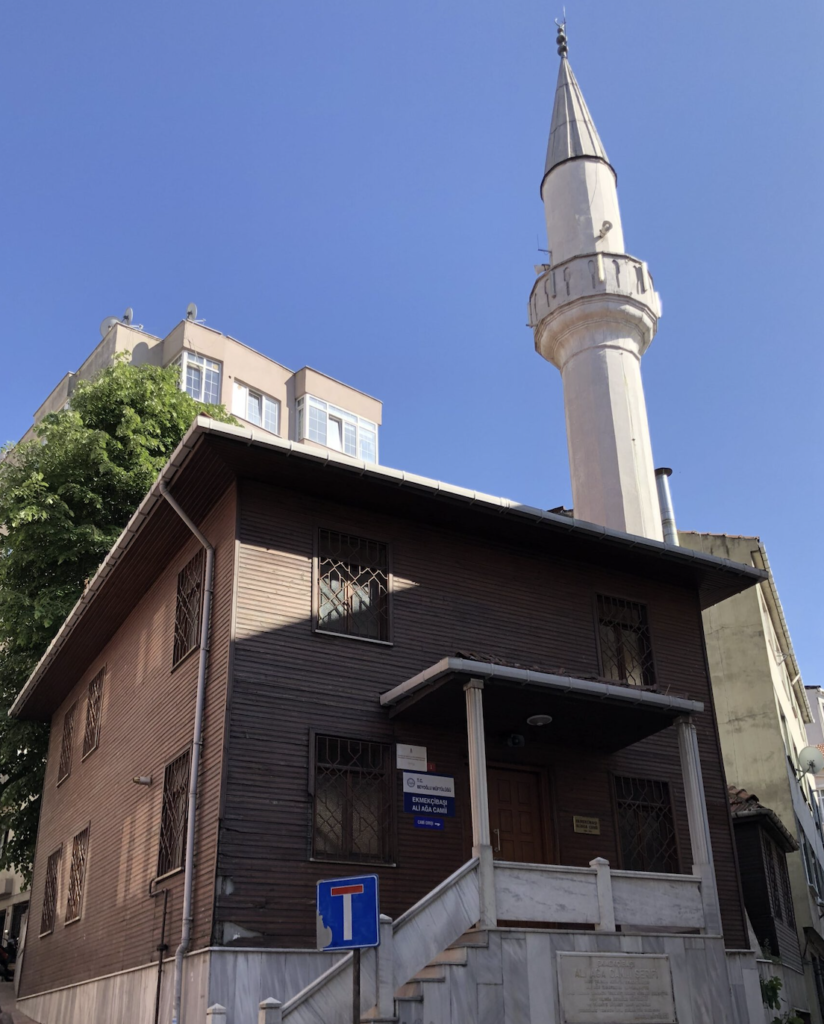 ekmekcibasi_ali_aga_camii