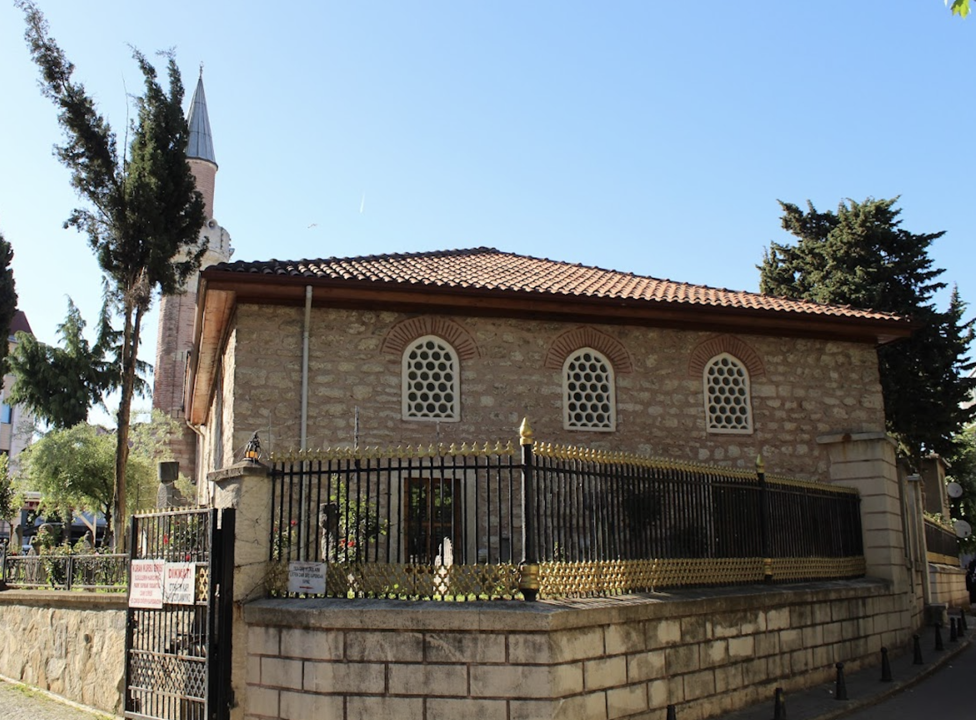 Haşimi Emir Osman Mosque