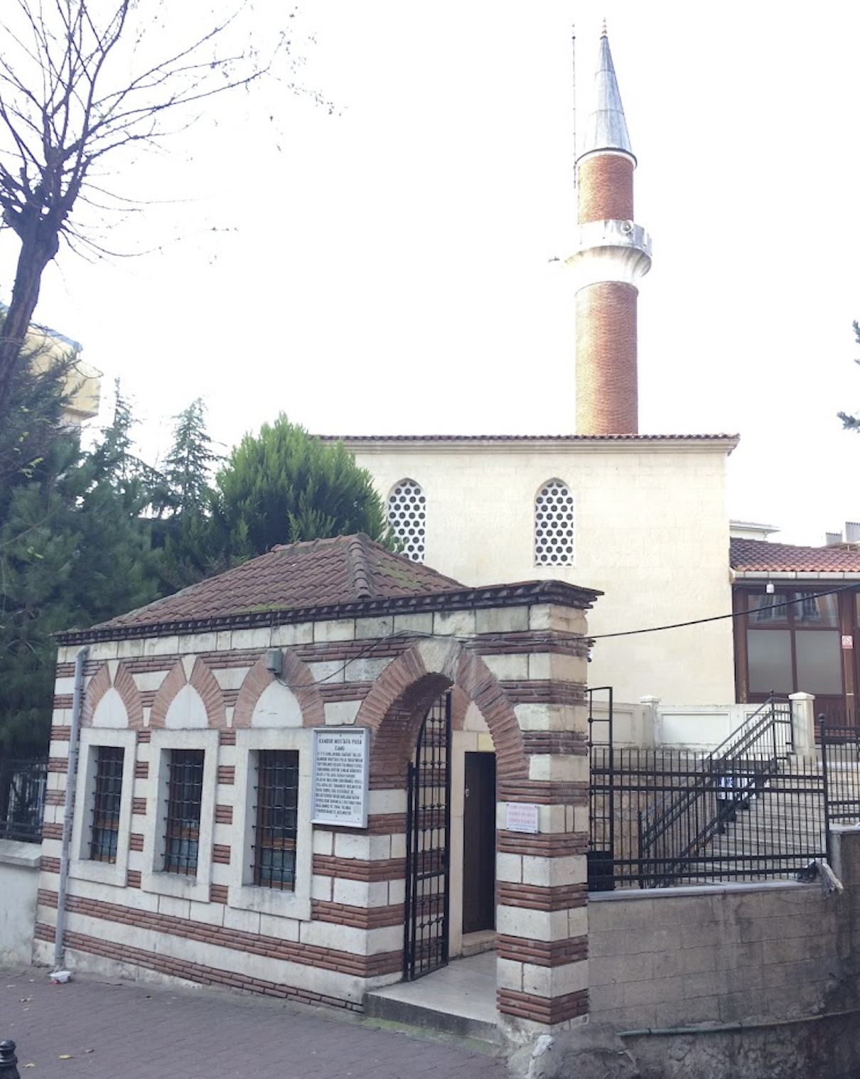 Kambur Mustafa Paşa Mosque