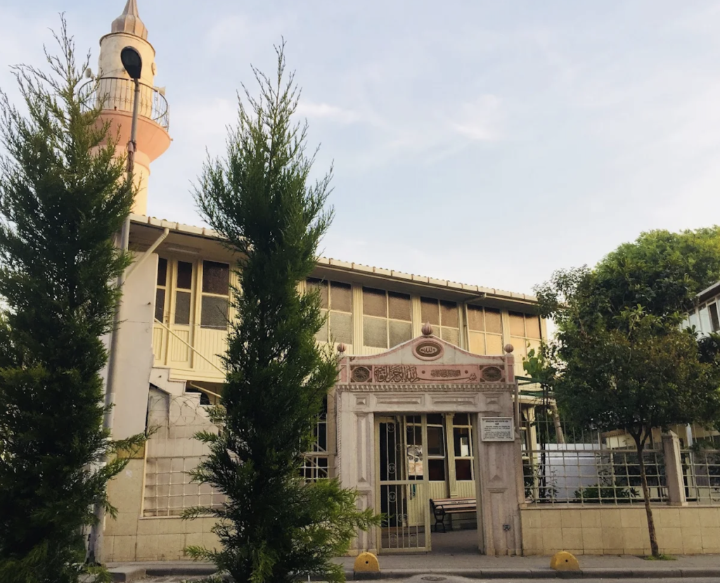 kurkcubasi_hacı_huseyin_aga_camii