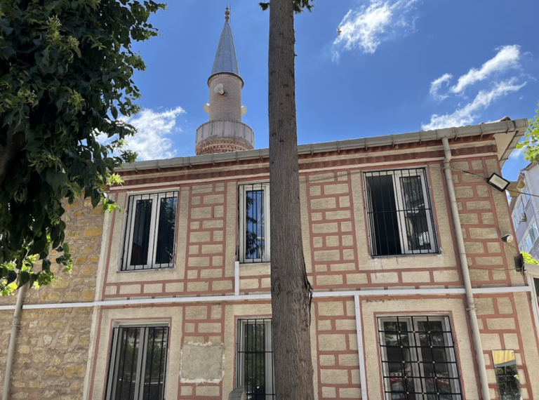 Mihrişah Hacı Kadın Moschee