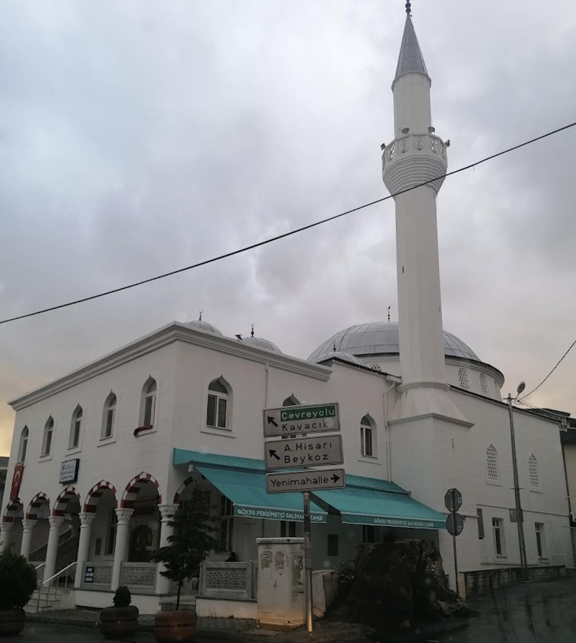 Peksimetçi Salihağa Mosque