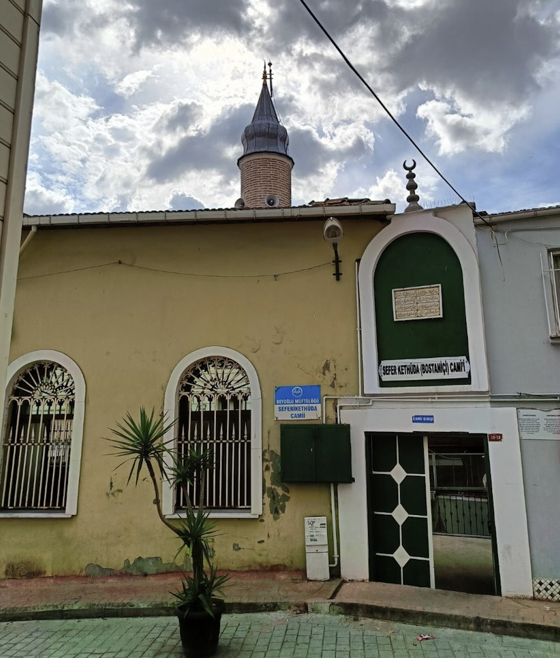 Seferikethüda Mosque