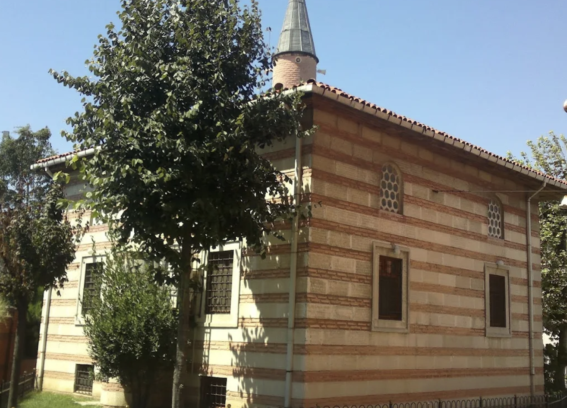 Şeyh Süvar Bey Mosque