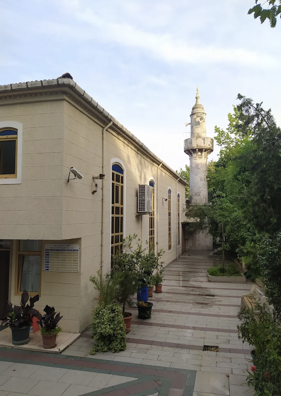 Tantavizade Mosque