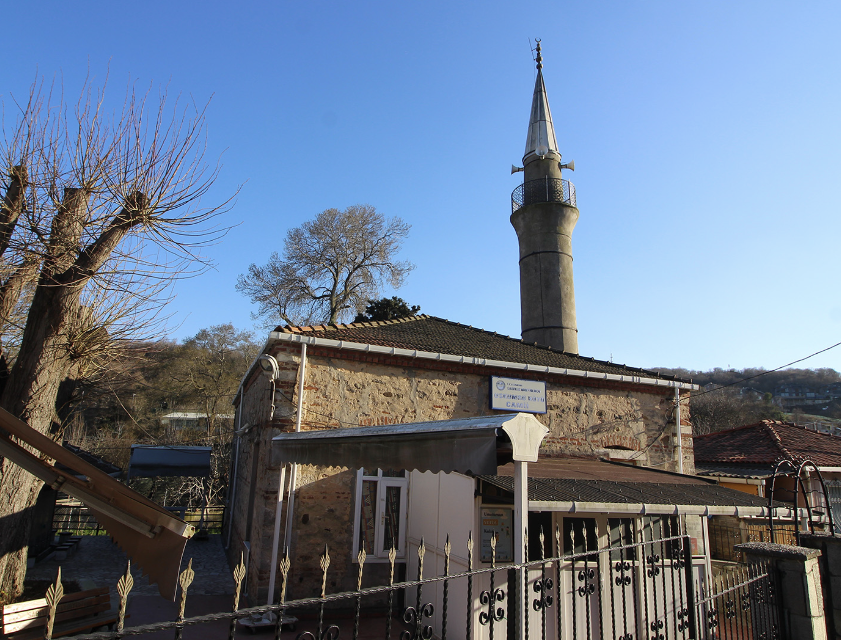 Uskumru Köyü Mosque