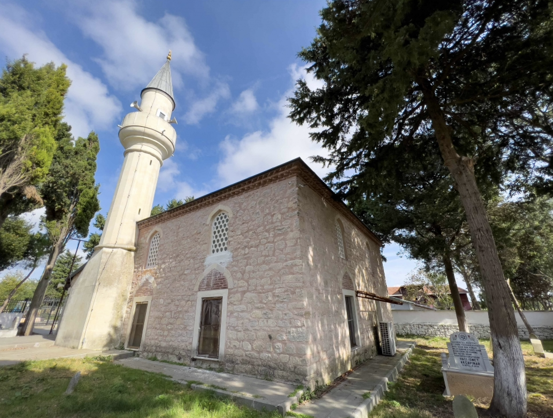 Yassıören Mosque