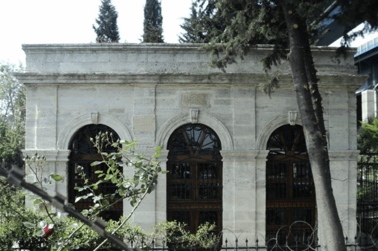 Abdülvedud Mausoleum