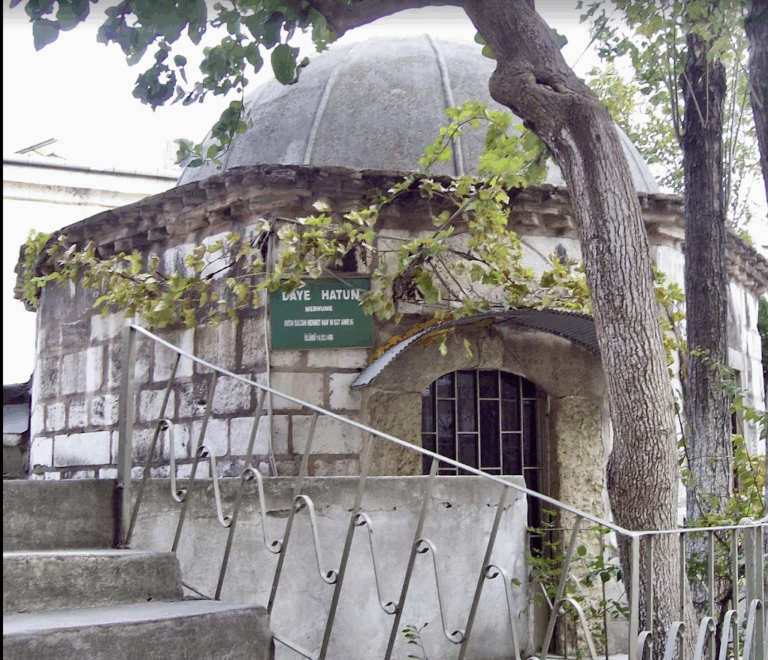 Daye Hatun Mausoleum