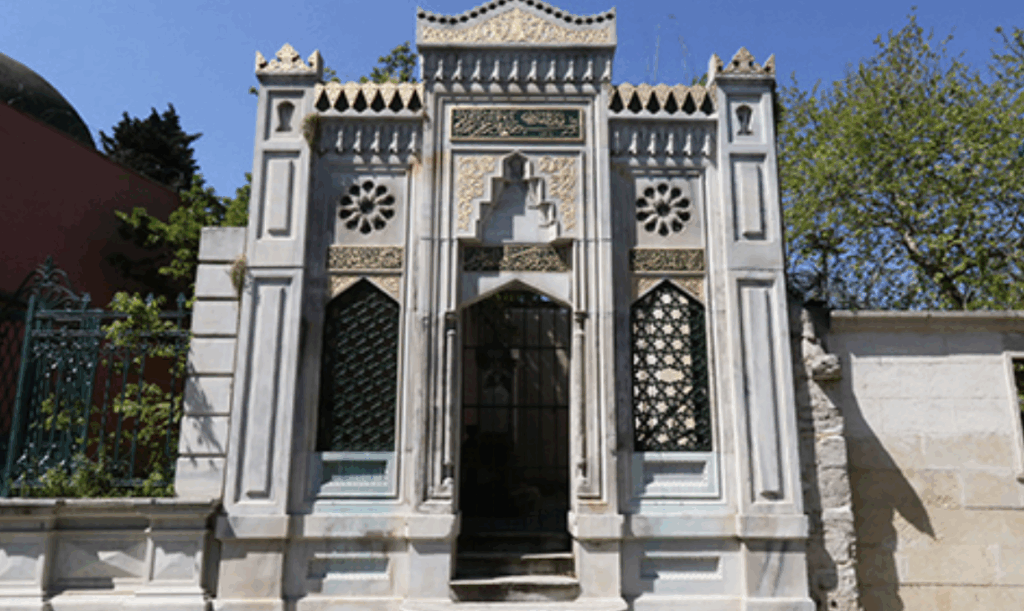 FATMA ŞERİFE HANIM TÜRBESİ