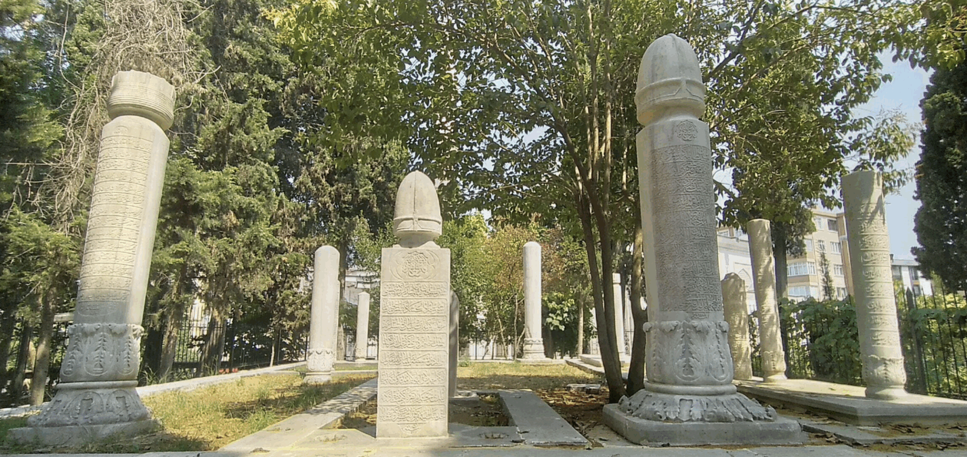 Gözcü Baba Türbesi