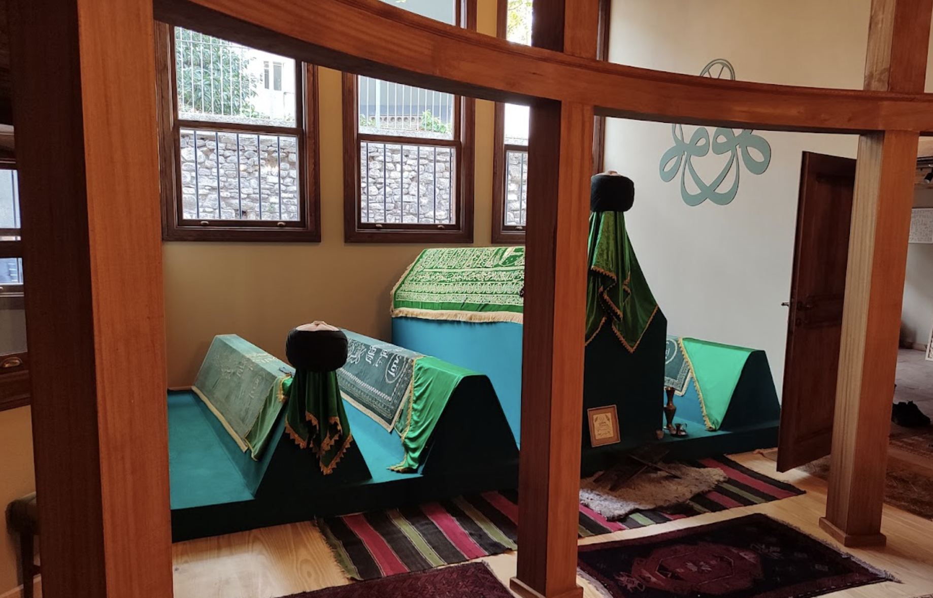 Helvai Yakup Efendi Türbesi
