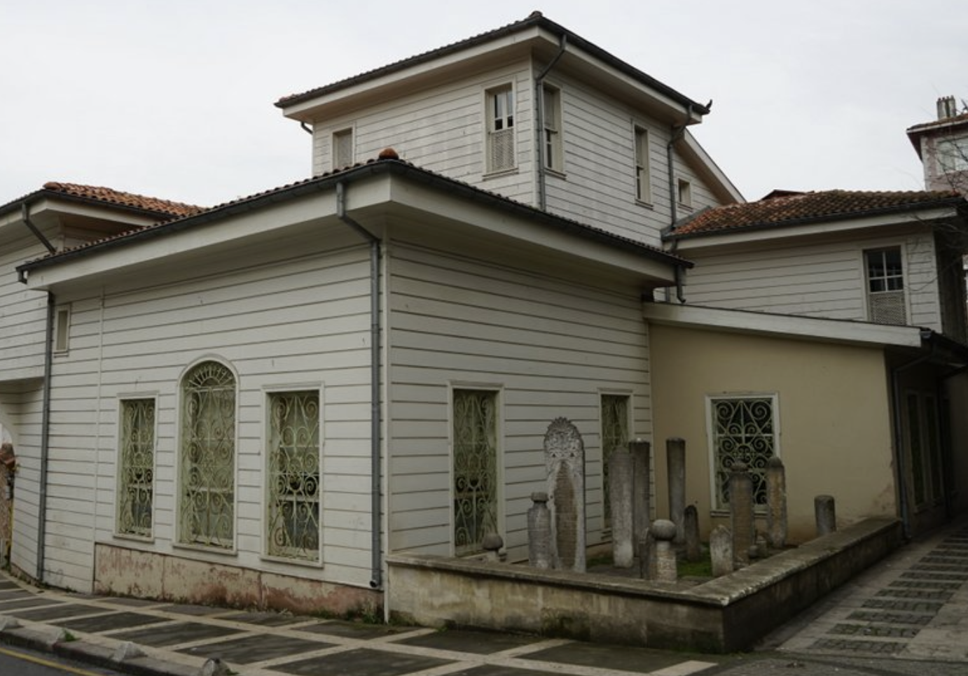 İskender Baba Türbesi