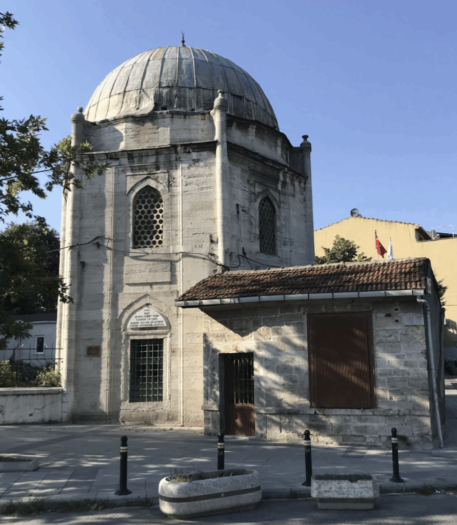 KARA AHMED PAŞA TÜRBESİ
