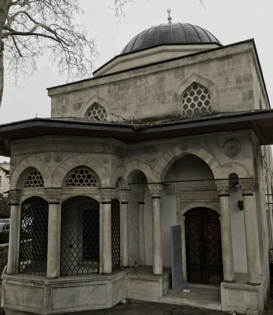 KUYUCU MURAD PAŞA TÜRBESİ