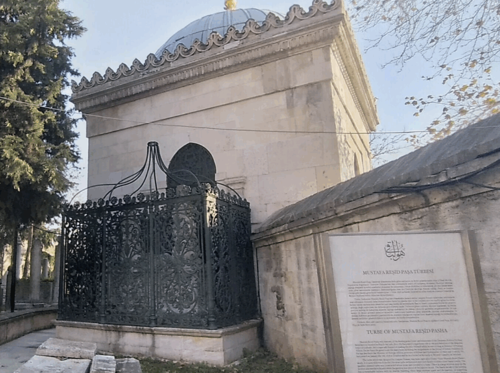 MUSTAFA REŞİD PAŞA TÜRBESİ