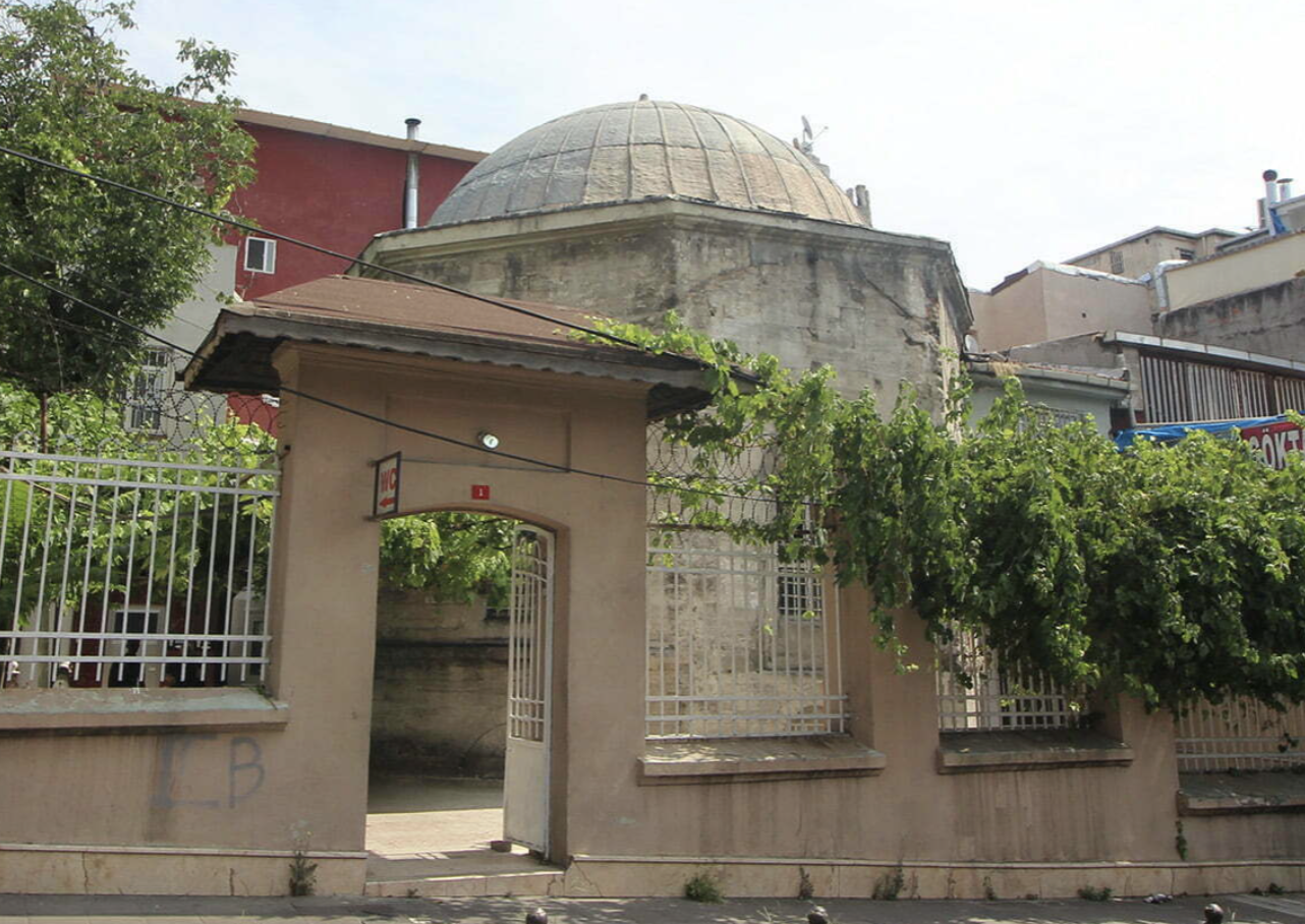 Şeyhülislam Sunullah Efendi Türbesi