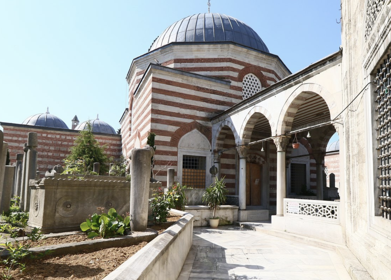 Sokullu Mehmet Paşa Tomb