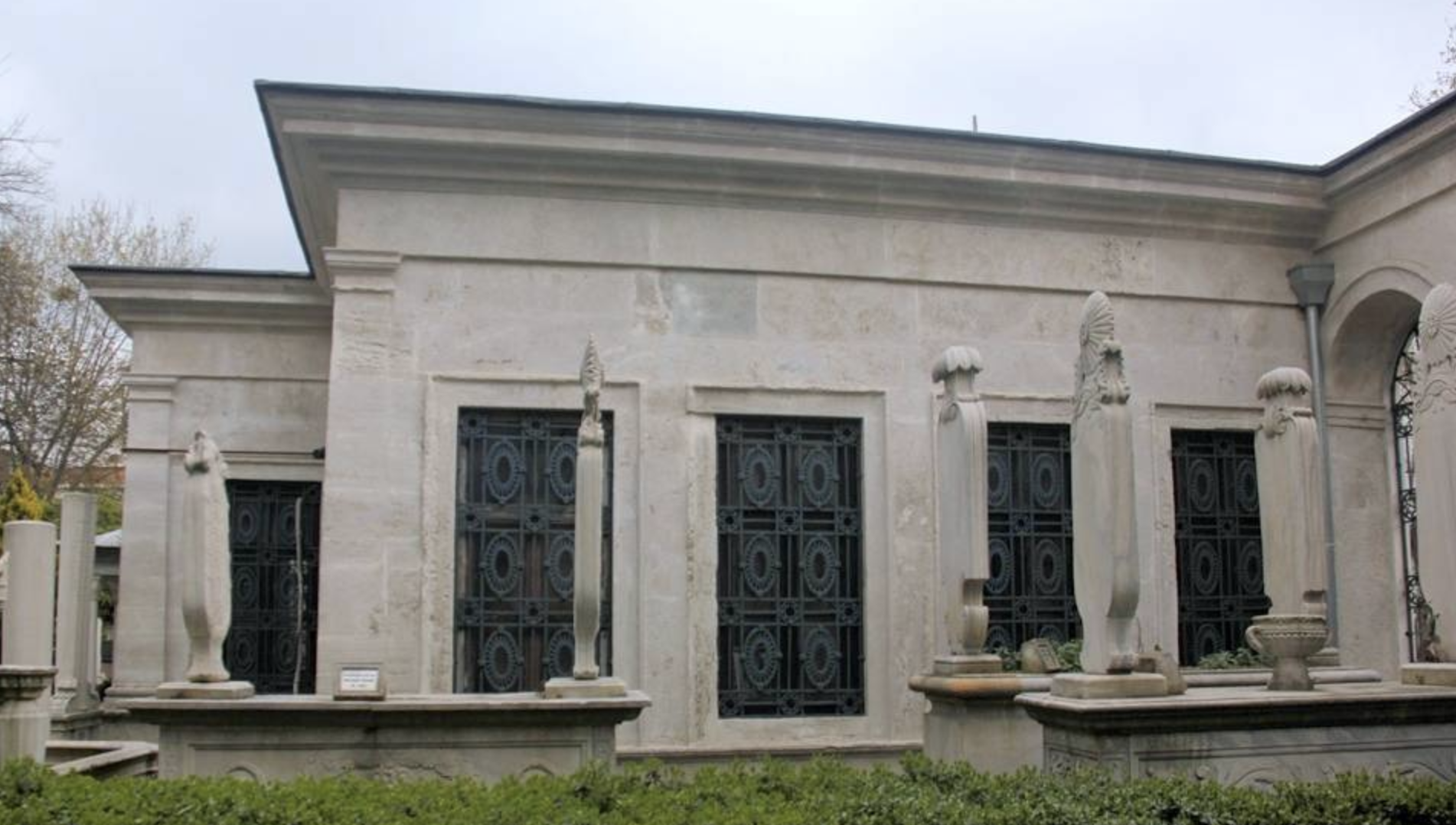 Sultan II. Mahmud Türbesi