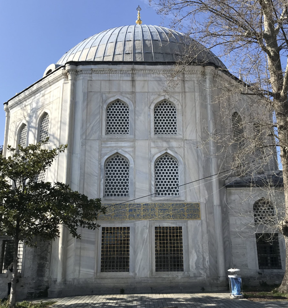 Sultan III. Mehmet Türbesi