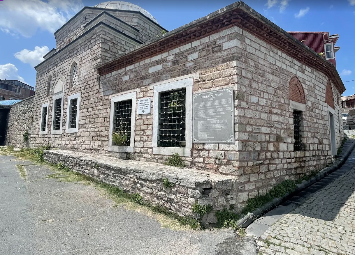 Zenbilli Ali Efendi Türbesi