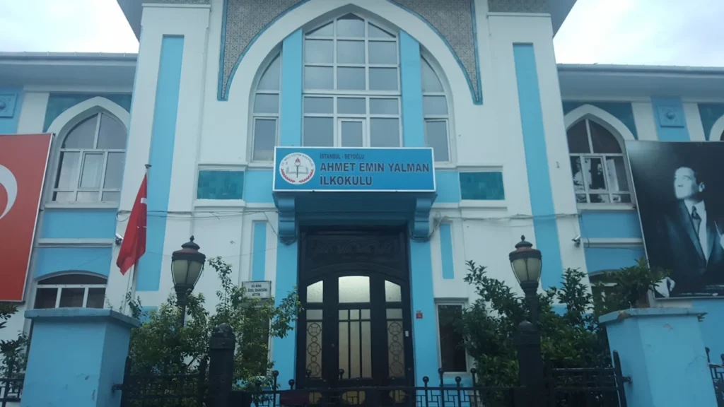 AHMET EMİN YALMAN İLKOKULU